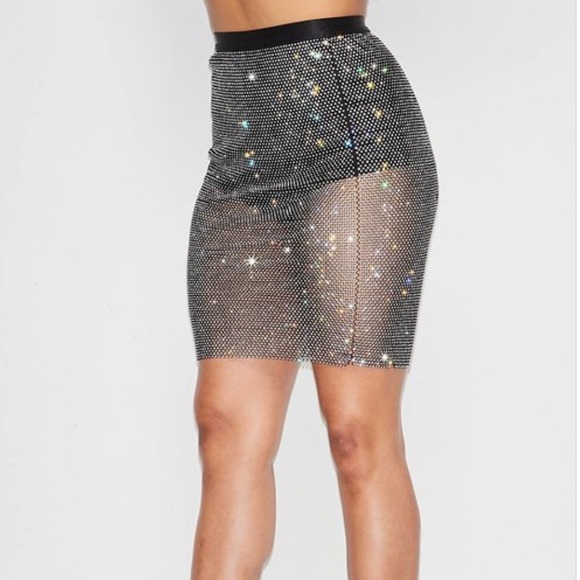 MASTERPIECE! (Skirt only) - Picture 4 of 4